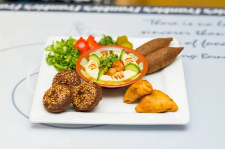 Frankie´s Hotel Отели рядом с достопримечательностью «+233 Jazz Bar & Grill»