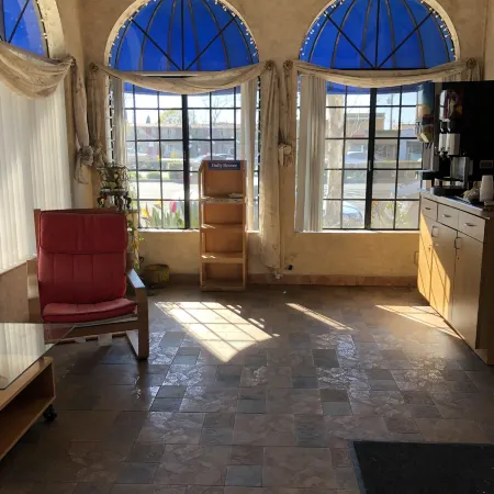 Travelers Inn