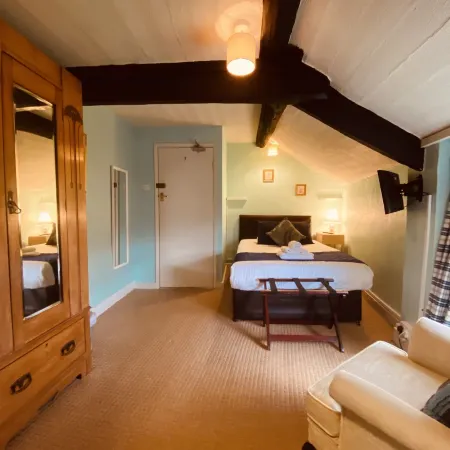 Kings Head Hotel