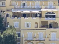 珀薩珀薩酒店 鄰近諾切萊的酒店