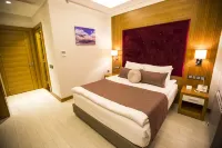 Honour Hotel - 4-Star