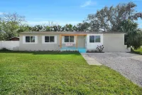 3-Bedroom House with Heated Pool in Delightful St. Augustine. Pet-Friendly!
