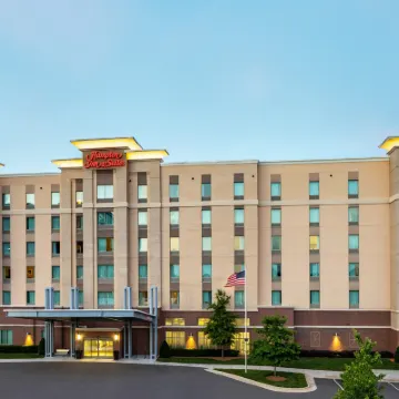 Hampton Inn & Suites Charlotte Ballantyne Hotels near Ballantyne