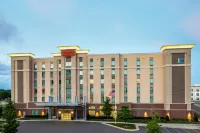 Hampton Inn & Suites Charlotte Ballantyne - parking