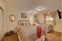Spacious 2B-2B Condo in WP - Mtn. Views, Hot Tub / Pool, Free Shuttle, Walkable