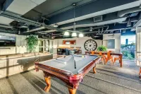 "Stunning Skyline & Canal View w/Free Parking"