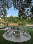 Peaceful Shoal Creek Retreat - Sleeps 14, Lakefront Views!