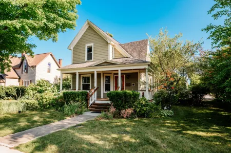 Spacious Home with Cozy Outdoor Patio - Charming Family Retreat