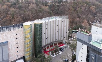 Yongin Singal Hotel Forest