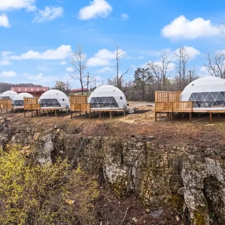 "Cardinal Crest" - Overlook Dome 002 in RRG
