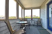 Screened in Porch and Spectacular Views - Charming Coastal Retreat