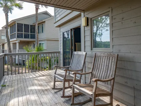 Stunning Marsh and Creek Views with Screened Porch - Charming Coastal Haven