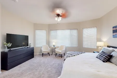 Golden Hour House in Gold Canyon, AZ - Unit 1