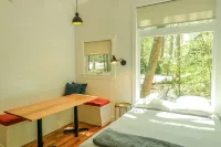 Exquisite Comfort with Outdoor Oasis - Charming, Modern Cabin Hotels in Freeport