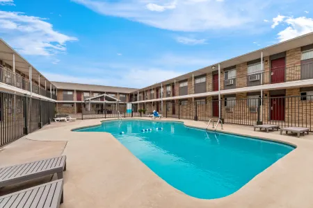 Red Roof Inn Del Rio