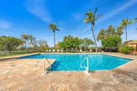 Spacious Lanai, Inviting Pool, Hot Tub and Tennis Courts - Tropical Haven Hotels in Kaanapali