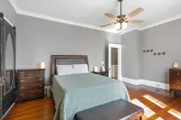Charming Retreat: Downtown Carthage Hotels in Moore County