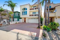 Seaside Getaway Hotels near Silver Strand