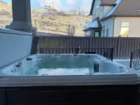 Beautiful, New 2-bedroom Sundance Retreat