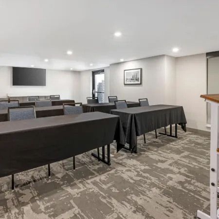 MainStay Suites Oakbrook Terrace - Chicago