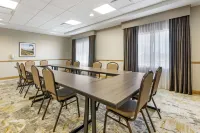 Best Western Plus at la Crescent Event Center - Pet friendly