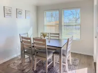 Charming 3-bedroom house with AC and WiFi in pleasant Sherman