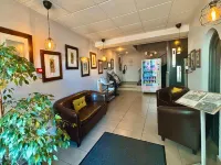 Hôtel de France Contact-Hôtel Hotels in Évian-les-Bains