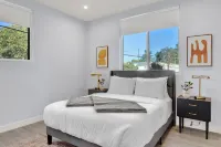 Rooftop Deck and Spacious Outdoor Areas - Elegant Haven