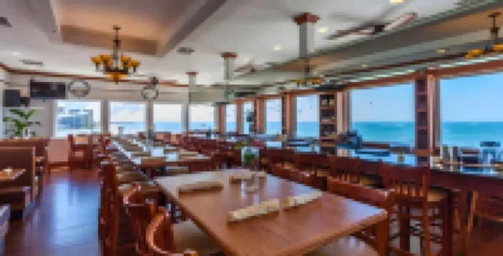 Lani Kai Island Resort