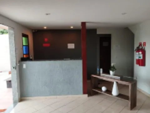 Suite Pousada Paraío （該名稱為特定地名無需翻譯） 瓜拉帕裏酒店