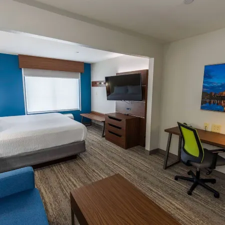Wingate by Wyndham Lafayette Airport