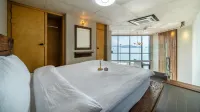Geojedo Raonhiljo Pollvilla Pension Hotels in Geoje-si
