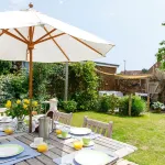 Pretty Coastal Home in Bosham Close to Water