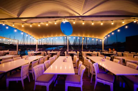 Club Mykonos Langebaan