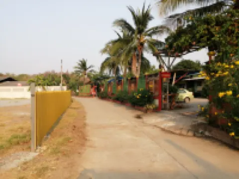 นางพญารีสอร์ท โรงแรมในอำเภอ พยุหะคีรี