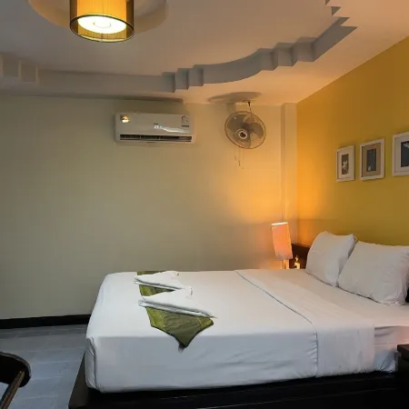 J Hotel