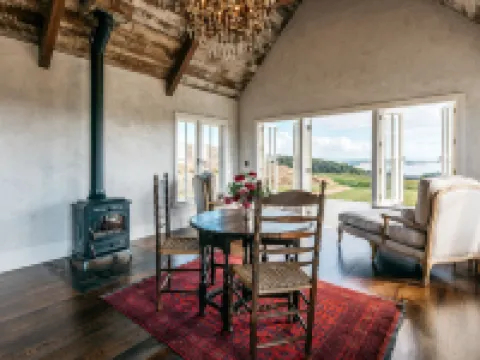 Mudbrick Cottages Hotels in Waiheke Island