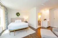 Kent Island Resort Hotels in Kent Narrows