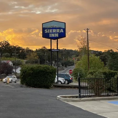 Sierra Inn