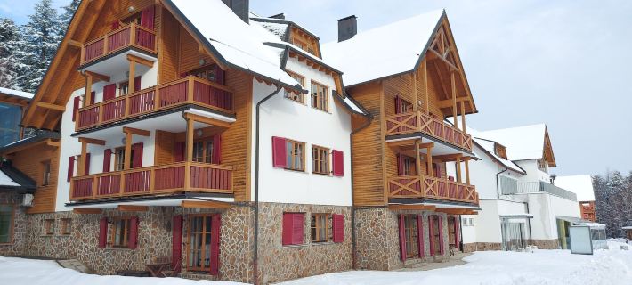 Pohorje Village Wellbeing Resort – Family Apartments Bolfenk Hôtels à&nbsp;: Maribor
