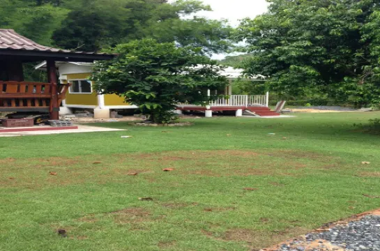 บ้านเพ็นณี โรงแรมในนครนายก