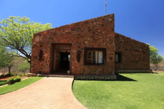 Onduri Lodge - in Okaukuejo