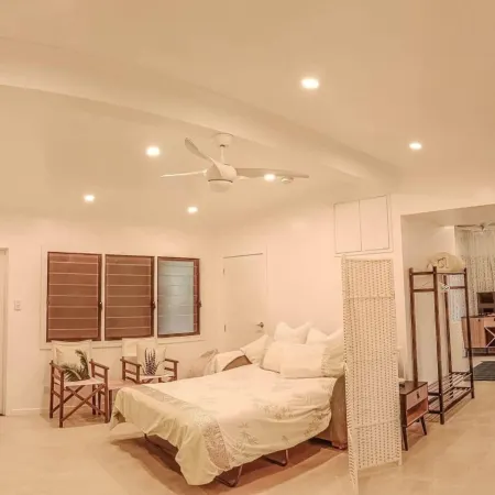 Renovated 2-Bed Cottage - Sleeps 4 - Free Parking