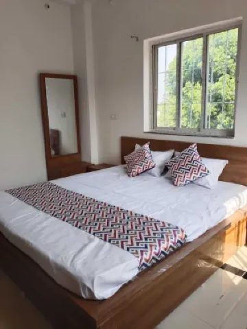 Hotel Smrita's Các khách sạn ở 