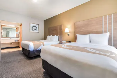 Quality Inn & Suites Bainbridge Island Hôtels à : Bainbridge Island