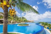 Pristine Bay 4033 4 Bedroom Home by Redawning - Pools