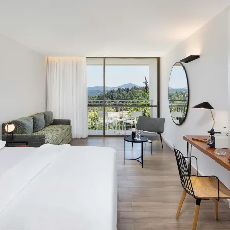 Hacienda Forest View Hotel