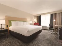 Country Inn & Suites by Radisson, Savannah Midtown, GA Hotels near Hunter Golf Course