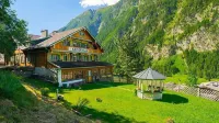 Hotel Kaiservilla Hotels in Heiligenblut