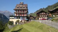 Historisches Hotel Bären Hotels in Kandergrund